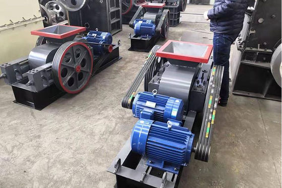 High Pressure Hydraulic Double Smooth Roller Crusher for Grinding Mini Stone Rocks